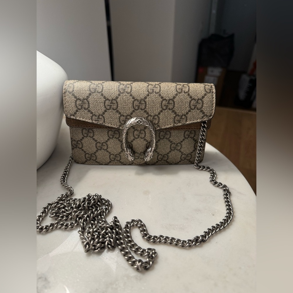 Gucci Super Mini Dionysus Bag
